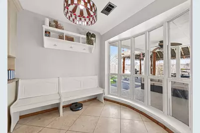 805 Camelot Lane, Friendswood, TX 77546 - Photo 14