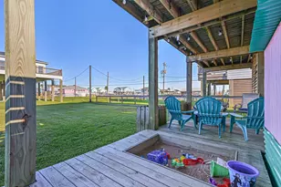 414 Thunder Rd, Surfside Beach, TX 77541 - Photo 10