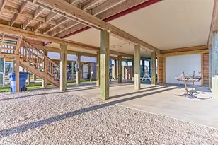 414 Thunder Rd, Surfside Beach, TX 77541 - Photo 6