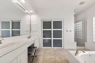 17 Turtle Creek Manor, Sugar Land, TX 77479 - Photo 22