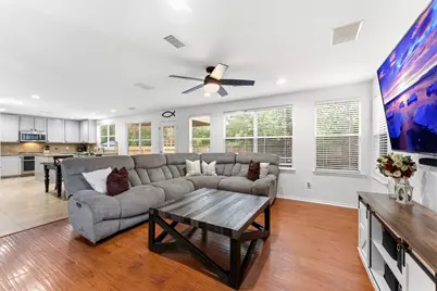42 W Gaslight Place, The Woodlands, TX 77382 - Photo 14