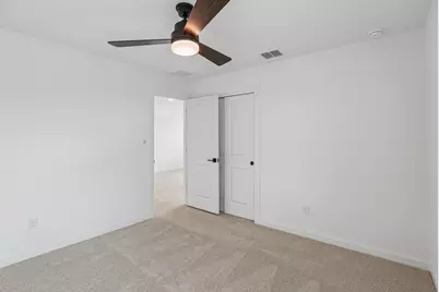 7922 Jade Crest Drive, Angleton, TX 77515 - Photo 18