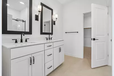 7922 Jade Crest Drive, Angleton, TX 77515 - Photo 12