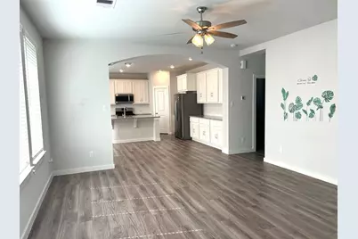 5106 Klein Orchard Drive, Houston, TX 77066 - Photo 2