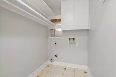 7715 Brush Wood Drive, Houston, TX 77088 - Photo 18