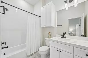 2435 103rd St, Galveston, TX 77554 - Photo 20