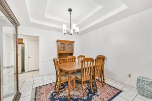 12118 Kirkholm Dr, Houston, TX 77089 - Photo 16