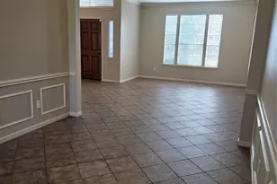 231 Needleleaf Ln, Sugar Land, TX 77479 - Photo 2