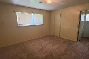 118 Honeysuckle St, Lake Jackson, TX 77566 - Photo 10