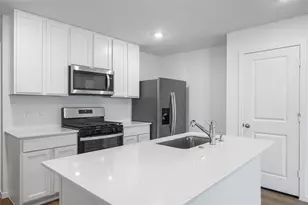 18317 Reimann Ln, New Caney, TX 77357 - Photo 6