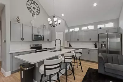 5607 Bacher Street #B, Houston, TX 77028 - Photo 8