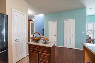 2723 Postoffice, Galveston, TX 77550 - Photo 12