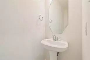 6035 Diamond Sky Ln, Houston, TX 77048 - Photo 8