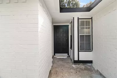8451 S Meadow Bird Circle, Missouri City, TX 77489 - Photo 2