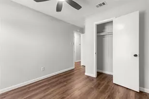 8451 S Meadow Bird Cir, Missouri City, TX 77489 - Photo 20