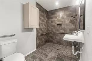 8451 S Meadow Bird Cir, Missouri City, TX 77489 - Photo 16