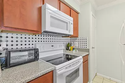 3506 Cove View Boulevard #206, Galveston, TX 77554 - Photo 10