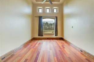 903 Chenango Dr, Angleton, TX 77515 - Photo 6