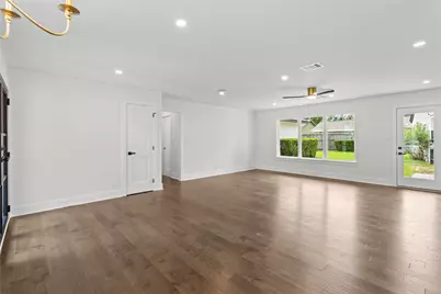 2823 Stetson Lane, Houston, TX 77043 - Photo 12