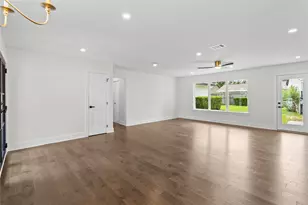 2823 Stetson Ln, Houston, TX 77043 - Photo 12