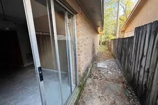 1610 Hazelwood St, Conroe, TX 77301 - Photo 14
