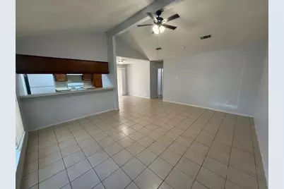 1610 Hazelwood Street, Conroe, TX 77301 - Photo 16
