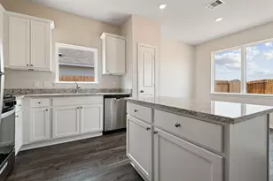 349 Fastboy Ln, Waller, TX 77484 - Photo 6