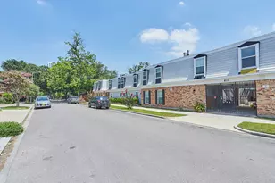 1419 Hawthorne, Houston, TX 77006 - Photo 1