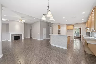 6523 Canyon Chase Drive, Richmond, TX 77469 - Photo 14