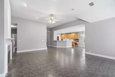 6523 Canyon Chase Drive, Richmond, TX 77469 - Photo 16