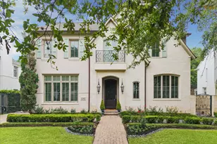 2242 Pelham Dr, Houston, TX 77019 - Photo 42