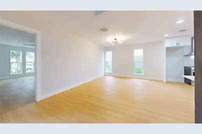 9867 Sageroyal Lane, Houston, TX 77089 - Photo 36