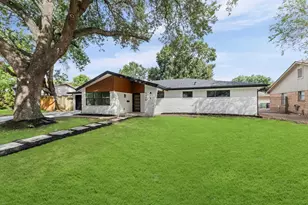 5438 Wigton Dr, Houston, TX 77096 - Photo 2