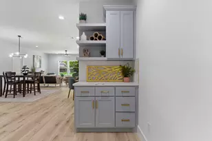 7040 Kinney St, Houston, TX 77087 - Photo 10