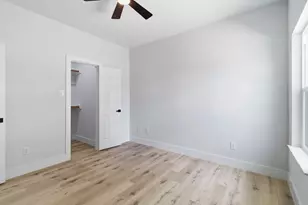 7040 Kinney St, Houston, TX 77087 - Photo 34