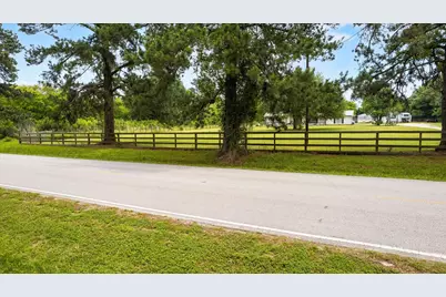 12488 Anderson Road, Willis, TX 77318 - Photo 6