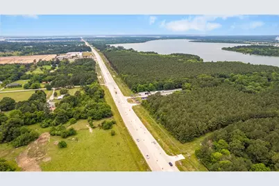 12488 Anderson Road, Willis, TX 77318 - Photo 4