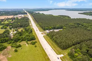 12488 Anderson Rd, Willis, TX 77318 - Photo 4