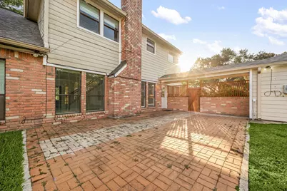 15526 Cabildo Drive, Houston, TX 77083 - Photo 8