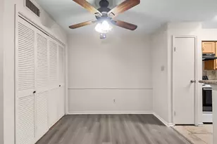 2120 El Paseo St, Houston, TX 77054 - Photo 12