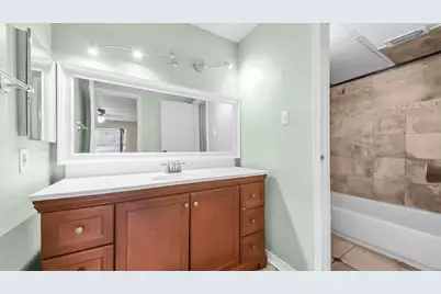 2120 El Paseo Street #1403, Houston, TX 77054 - Photo 20