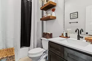 404 Candlelight Ln, Livingston, TX 77351 - Photo 22