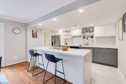 2324 Steel Street #20, Houston, TX 77098 - Photo 14