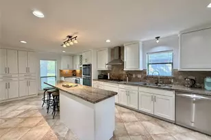 5454 Imogene St, Houston, TX 77096 - Photo 6