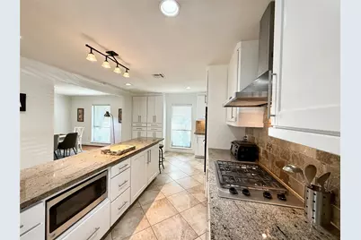 5454 Imogene Street, Houston, TX 77096 - Photo 14