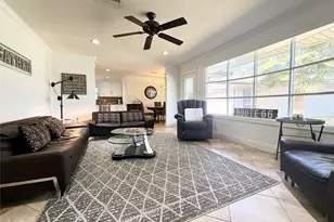 5454 Imogene St, Houston, TX 77096 - Photo 4