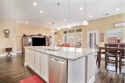 8614 Redstone Hills Drive, Cypress, TX 77433 - Photo 10