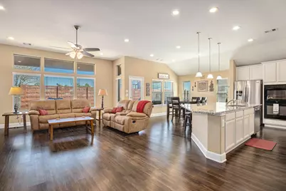 8614 Redstone Hills Drive, Cypress, TX 77433 - Photo 14