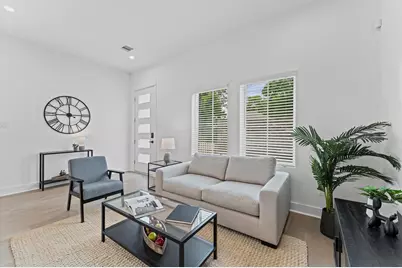 332 Neyland Street, Houston, TX 77022 - Photo 8