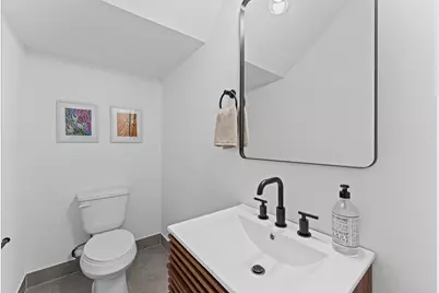 332 Neyland Street, Houston, TX 77022 - Photo 16